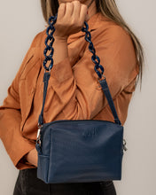 Carregar imagem no visualizador da galeria, Debora De Marco Unique | Bolsa Clutch
