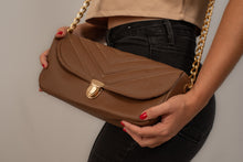 Carregar imagem no visualizador da galeria, Debora De Marco Essencial | Bolsa Baguete
